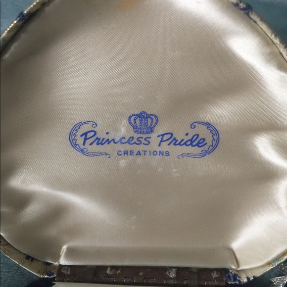 Vintage silver rhinestone necklace - Picture 6 of 8